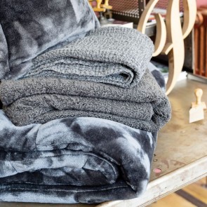 THROW VIVARAISE BARRY CENDRE 130x160 100%POLYESTER 2