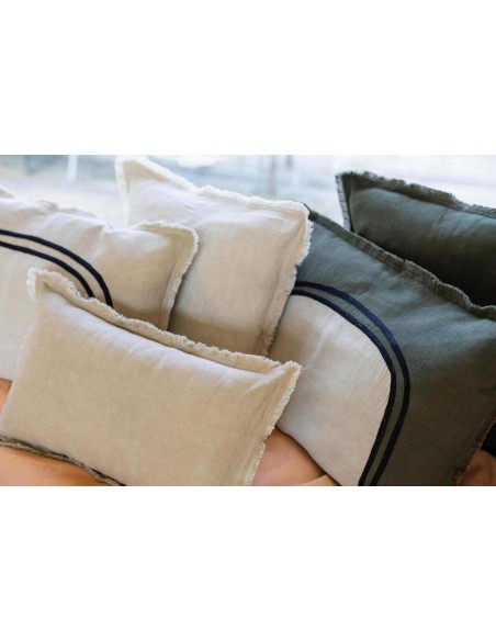 ΜΑΞΙΛΑΡΙ VIVARAISE LALY BICOLORE OLIVE  40x65 50% ΛΙΝΟ 50% ΒΑΜΒΑΚΙ
