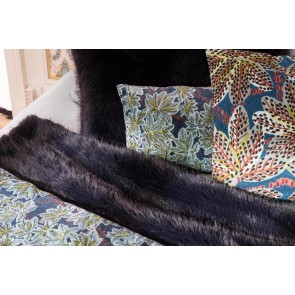 SOFA BLANKET VIVARAISE NOLAN CAVIAR 130x170 100% RECYCLED POLYESTER 2