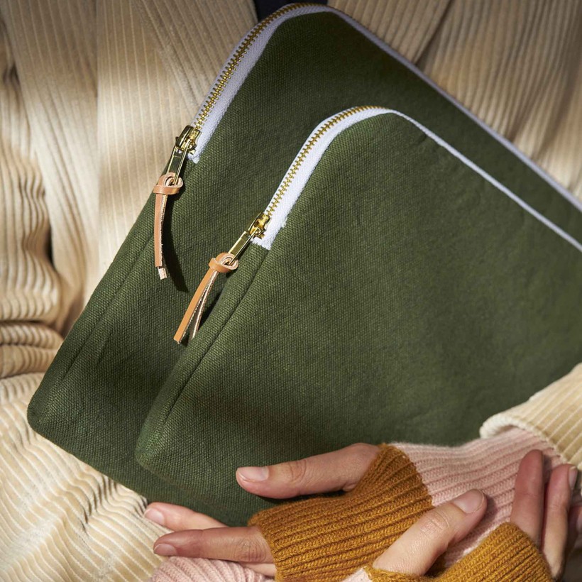 LAPTOP IONA KALE  37x27 ORGANIC COTTON